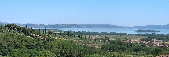 0096 - Lago Trasimeno dal valico Gosparini